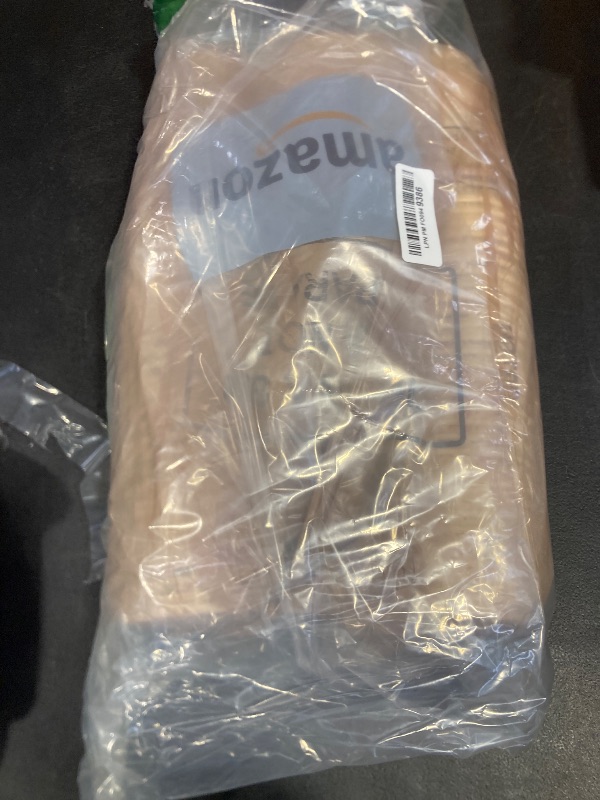 Photo 1 of Hotop 60 Pack 16 oz Christmas Disposable Cup Paper with Lid Bulk Tea Coffee Hot Chocolate Cocoa Bar Party Holiday Daily Use Office Shop Supplies Xmax Santa Snowman Christmas Tree Happy New Year(Tree)