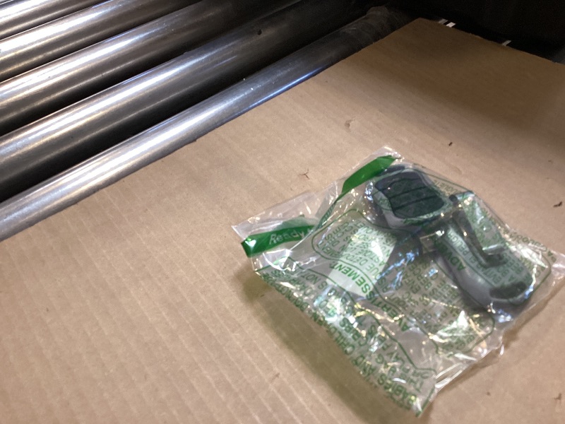 Photo 1 of 2 for Genie Garage Door Opener Remote, Compatible with Genie IntelliCode/Overhead CodeDodger Garage Door Opener, G3T-R O3T-A O3T-BX 315/390MHZ, 3-Years-Warranty