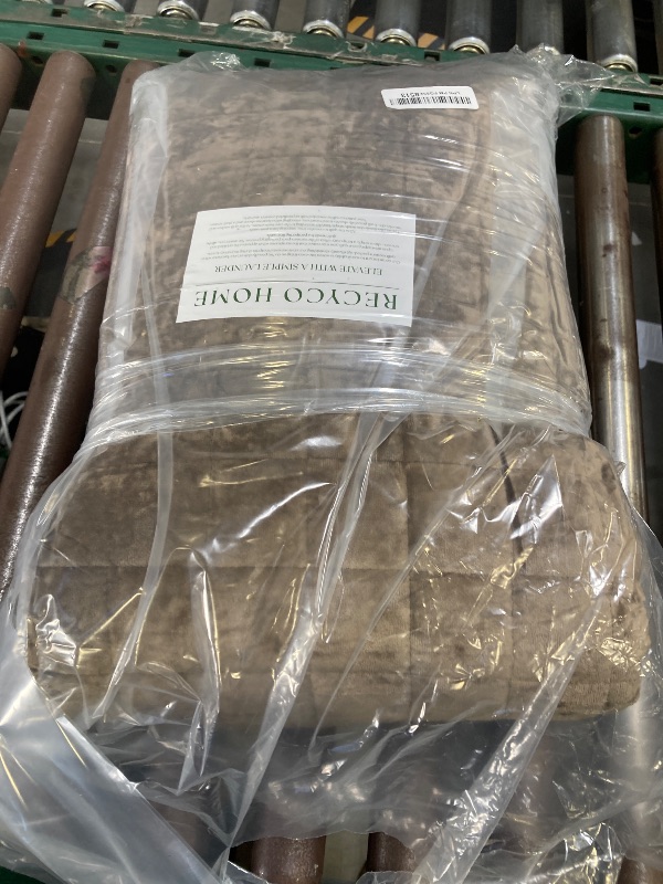 Photo 1 of RECYCO Luxury Velvet Quilt Set King Size Bedding Sets, Ultra Soft Velvet Comforter Set, Lightweight Channel Box Stitch Oversized Bedspread Coverlet for All Season, with 2 Shams, Walnut Brown