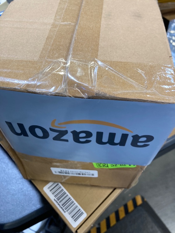 Photo 1 of Acrux7 4 Pack Empty Paint Cans with Lids, 1 Gallon Paints Can with Lid & Handles (2) + 2 Quart Paints Can with Lid (2), Metal Unlined Paint Bucket Storage Containers for Painting, DIY Crafts