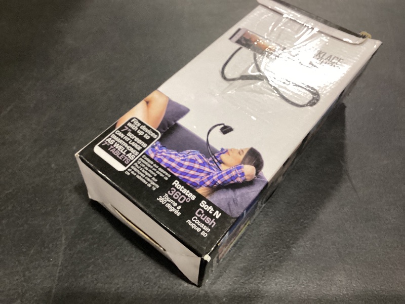 Photo 1 of Necklace cellphone support 