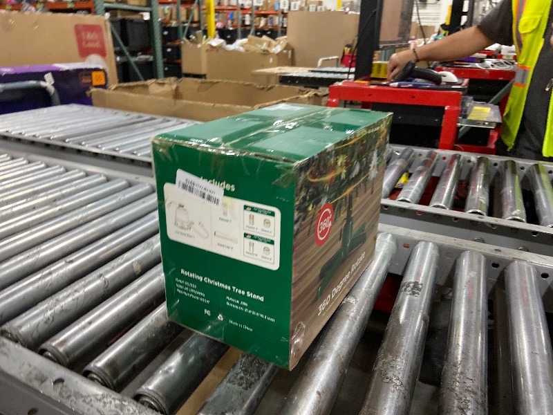 Photo 1 of (2025 Upgrade) Rotating Christmas Tree Stand with Remote Control, Stable 360 Revolving Tree Base Stand, Up to 7.5ft 90lb. Adjustable Christmas Tree Holder for Xmas Tree, Artificial Tree (Green)LPNPMFA1418915
