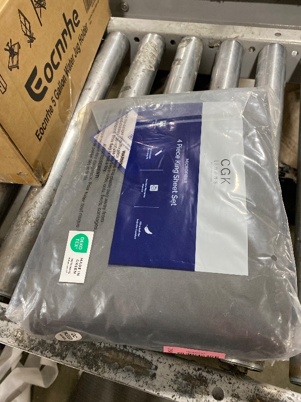 Photo 1 of King Size 4 Piece Sheet Set - Comfy Breathable & Cooling Bed Sheets Set - Hotel Luxury Bedding for Women, Men, Kids, Teens, Boys & Girls - Deep Pockets, Ultra-Soft, Wrinkle Free - Oeko-Tex - Charcoal