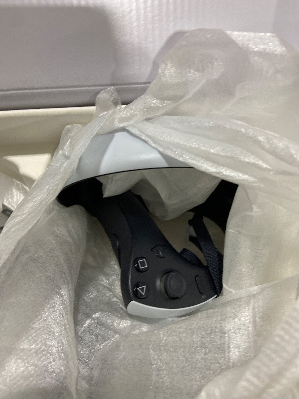 Photo 1 of PlayStation VR2 (PSVR2)