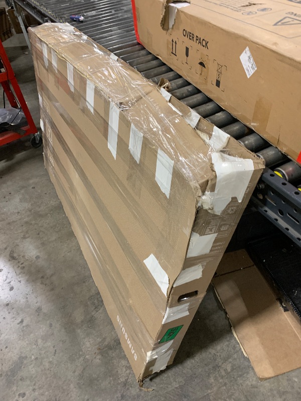 Photo 1 of Samsung 65-Inch Class QLED Q7F Series Samsung Vision AI Smart TV (2025 Model, 65Q7F) Quantum HDR, Object Tracking Sound Lite, Q4 AI Gen1 Processor, 4K upscaling, Gaming Hub, Alexa Built-in