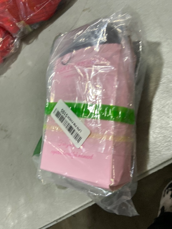 Photo 1 of Drawstring Ponytail for Women, 26 inch Dark Brown Ponytail Extension, Long Wavy Pony Tails Hair Extensions, Synthetic Hair Extensions Ponytail for Daily Use (Color: Dark Brown)