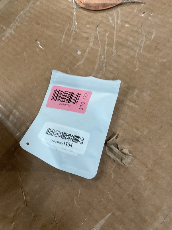 Photo 1 of ????? ???????? USB to USB C Adapter,Type-C Female to A Male Charger Converter for iPhone 17 Charger,iWatch Ultra SE 9 10,iPhone 17 Pro Max 16 15 14,Samsung S25,AirPods,iPad,Car,Xbox