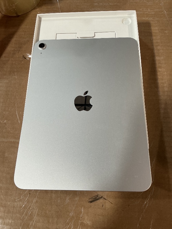 Photo 1 of ***IPAD PASSCODE LOCKED - STUCK IN ACCESSIBILITY MODE**
Apple iPad 11-inch: A16 chip, 11-inch Model, Liquid Retina Display, 256GB, Wi-Fi 6, 12MP Front/12MP Back Camera, Touch ID, All-Day Battery Life — Silver