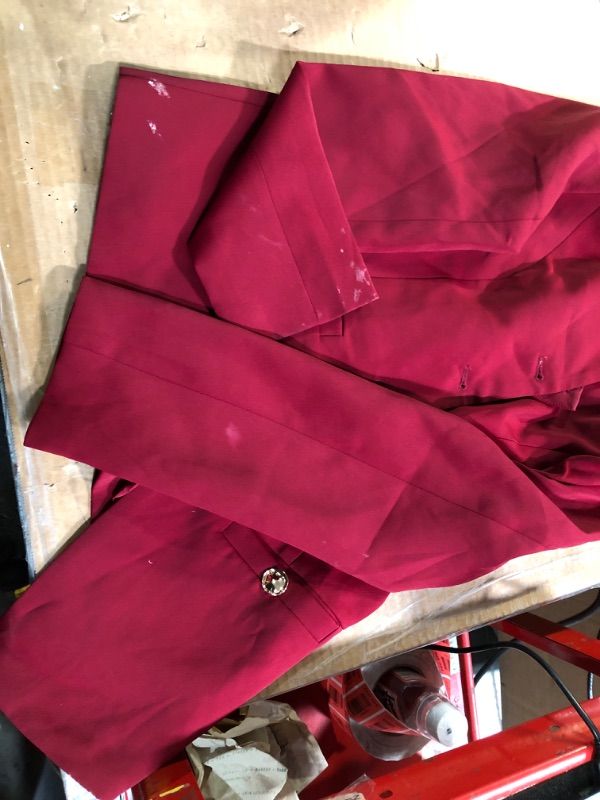 Photo 1 of ***DAMAGED - SEE NOTES/PICTURES***
PRETTYGARDEN Women's 2026 Fall Blazers Button Down Fitted Lightweight Dressy Work Suit Jackets Trendy Business Casual Outfits (Burgundy,Small)