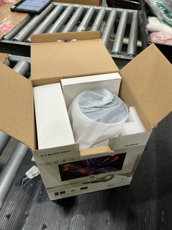 Photo 1 of ?Electric Focus?Magcubic Mini Projector 4K Support, Portable Projector with WiFi 6 and Bluetooth 5.4, Smart Proyector, 5W Soundbase Speaker, 180°Rotation for Home Theater