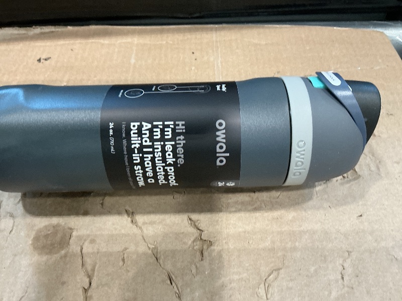 Photo 1 of *MINOR DAMAGE - USED*
Owala FreeSip Insulated Stainless Steel Water Bottle with Straw for Sports and Travel, BPA-Free, 24oz, Foggy Tide