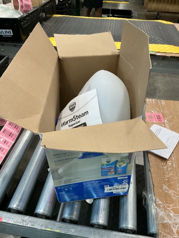 Photo 1 of ** SOLD AS IS NO REFUND/RETURN** SEE COMMENTS!
Vicks Warm Steam Vaporizer & Humidifier 1.5 Gallon Tank for Small and Medium Rooms, Night Light, Works with VapoPads and VapoSteam