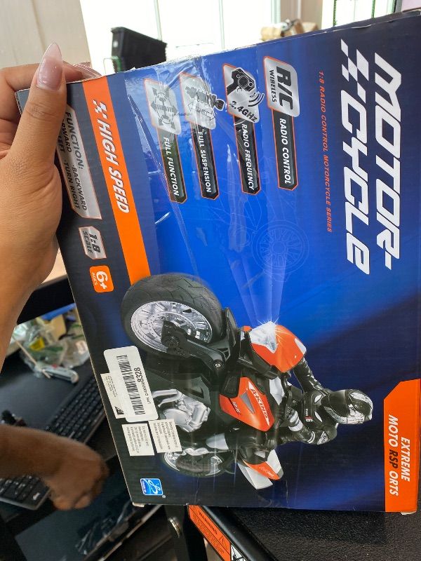 Photo 1 of **UNTESTED**
Liberty Imports 2.4G RC Remote Control Stunt Motorcycle with Riding Figure, 1:10 Scale High Speed Cross Country 360 Degree Rotation Drift Shockproof Racing Motorbike (Green)