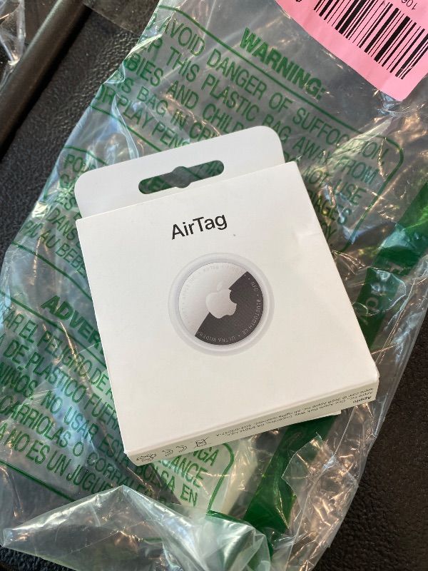 Photo 1 of *UNTESTED*
Apple AirTag (2nd Generation): Tracker for Keychain, Wallet, and More; Locator with Sound; Simple One-Tap Setup with iPhone or iPad; Key Finder with up to 1.5X Precision Finding Range*