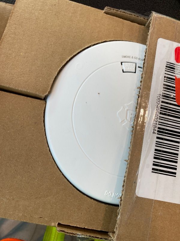 Photo 1 of *UNTESTED*
First Alert SM210, 10-Year Sealed Battery Smoke Alarm with Slim Profile Design, 1-Pack