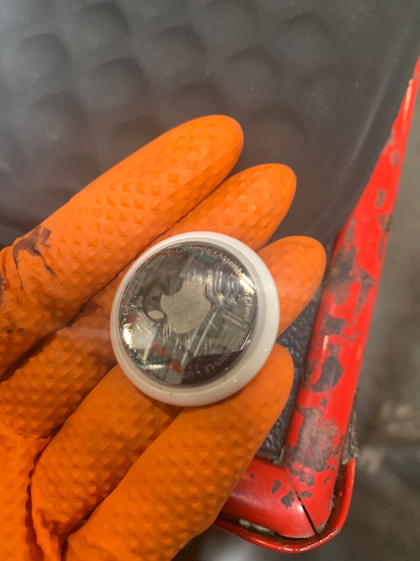 Photo 1 of ** USED** Apple AirTag (2nd Generation): Tracker for Keychain, Wallet, and More; Locator with Sound; Simple One-Tap Setup with iPhone or iPad; Key Finder with up to 1.5X Precision Finding Range, Pack of 20