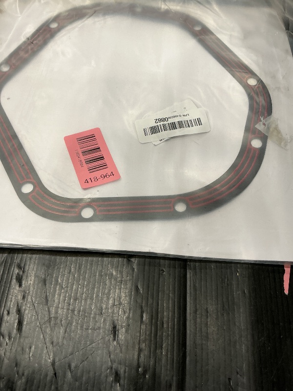 Photo 1 of 1 PC LLR-D044 Differential Cover Gasket, Transmission Gaskets, Replacement for Dana 44 Axles Drivetrain Sealing (Red)
