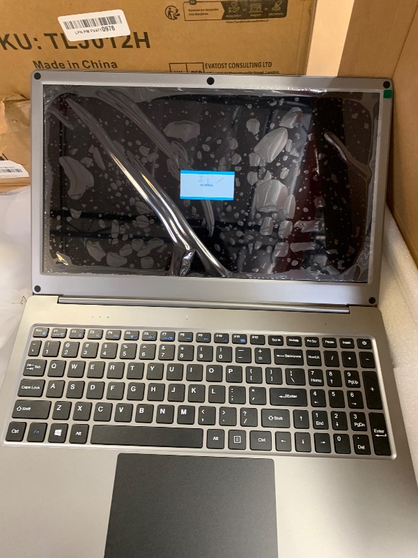 Photo 1 of ELECROW 15.6 Inch Portable Monitor with Keyboard, Lapdock Display with Built-in Battery & RPi5 Adapter, 1080P FHD IPS USB C Computer Monitors Compatible with Raspberry Pi, PC, Phone, Mac, Game Console