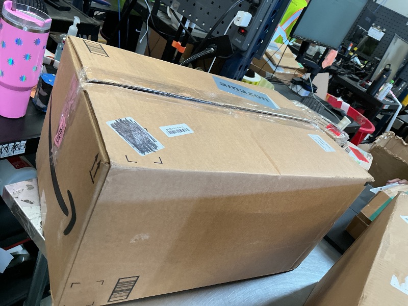 Photo 1 of Niagara Ultra Soft King Size Mattress Topper - Viscose Made from Bamboo Pillow Top Mattress Pad for Back Pain Relief - Naturally Cooling for Hot Sleepers, fits 6-18" Mattress, 600GSM, White