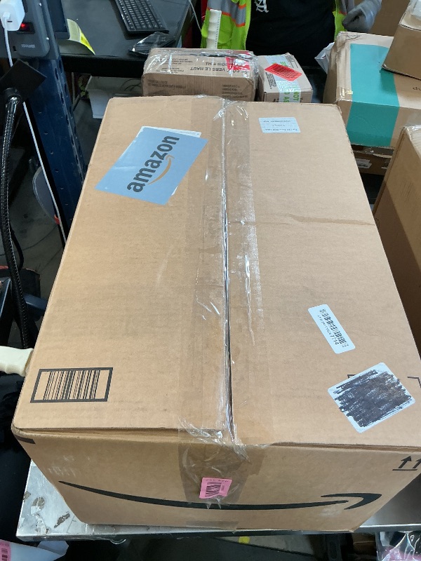 Photo 1 of Niagara Ultra Soft King Size Mattress Topper - Viscose Made from Bamboo Pillow Top Mattress Pad for Back Pain Relief - Naturally Cooling for Hot Sleepers, fits 6-18" Mattress, 600GSM, White