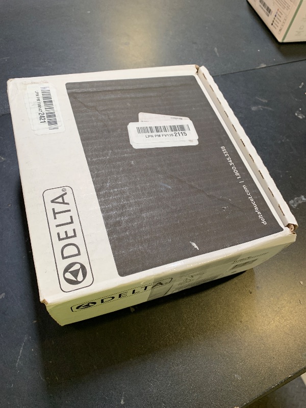 Photo 1 of Delta Modern Dual-Function Shower Handle Trim Kit with 3-Way Integrated Diverter, Matte Black Shower System Valve with Diverter, Matte Black T27867-BL (Valve Not Included)