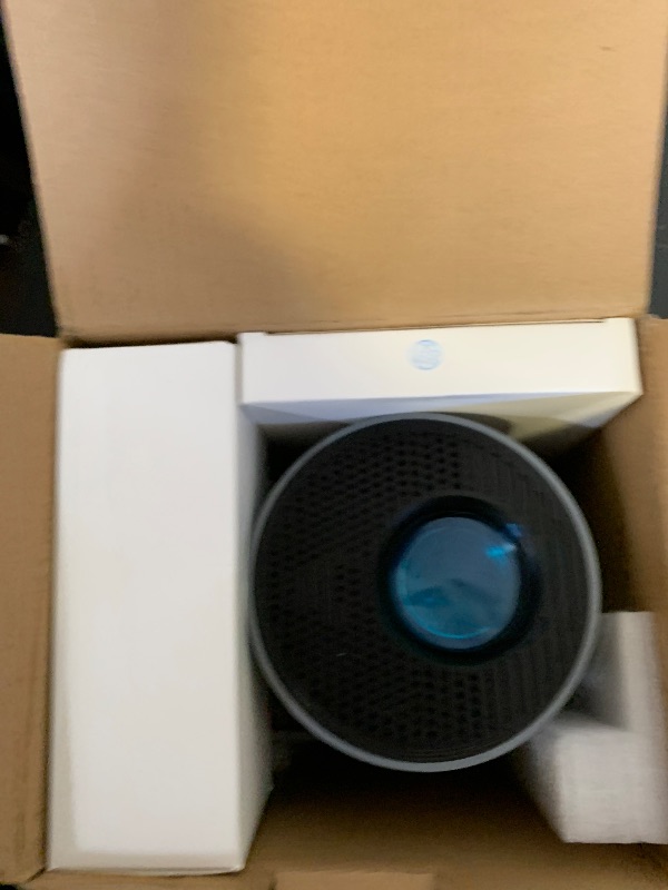 Photo 1 of ?Electric Focus?Magcubic Mini Projector 4K Support, Smart Projector with WiFi 6 and Bluetooth 5.4, 5W Soundbase Speaker, 180° Rotation, Portable Proyector for Home Theater