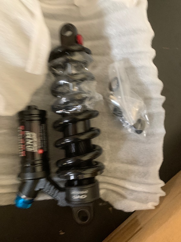 Photo 1 of DNM RCP2S Downhill Mountain Bike Rear Shock Bike Rear Suspension Spring Shock Absorber MTB Shocks, for MTB/Electric Mmotorbike (200×56mm(550lbs))