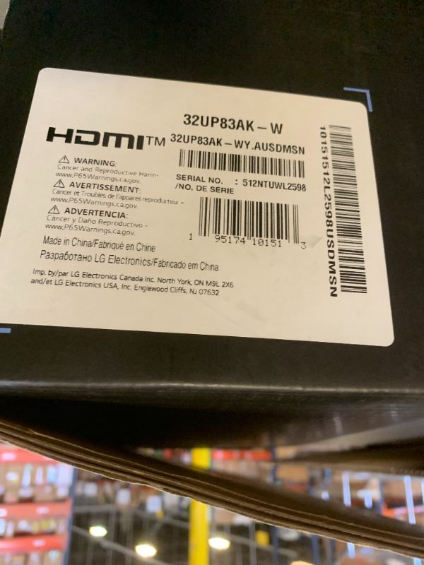Photo 1 of LG 32UP83AK-W 32-inch Ultrafine 4K UHD (3840 x 2160) IPS Computer Monitor, 60Hz, HDR10, Built-in Speaker, Reader Mode, HDMI, DisplayPort, USB Type-C 60W PD, Tilt/Height/Pivot Adjustable Stand, White