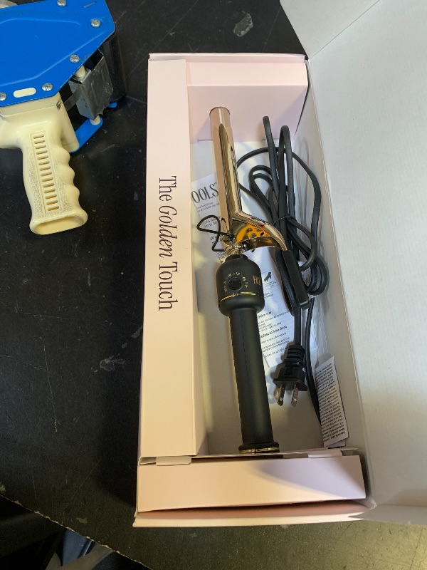 Photo 1 of HOT Tools 24K Gold Professional 3/4" Extended Barrel Curling Iron with Clamp for Defined Curls - 24K Gold Technology for Long-Lasting Results & Longer Barrel for Easy Styling