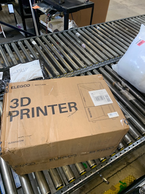View 2 of ELEGOO Mars 5 Ultra Resin 3D Printer with 7" 9K Mono LCD, 150mm/h High Speed Printing, Smart Automatic Leveling, Intelligent Detection, WiFi-Transfer, Printing Size of 6.04 × 3.06 × 6.49 inch