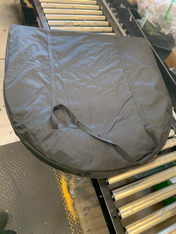 Photo 1 of foldable poker table