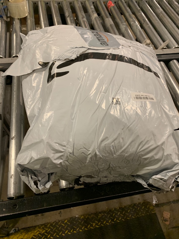 Photo 1 of Ophanie 7x9 Area Rugs, Upgrade Non-Slip Fluffy Soft Rugs for Living Room, Large Shag Ivory Fuzzy Plush Rug, Shaggy Big Carpets for Bedroom, Kids Boys Girls Dorm Nursery Home Decor Aesthetic