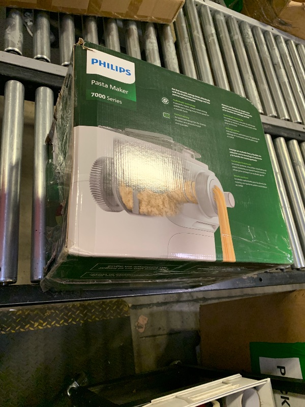 Photo 1 of Philips 7000 Series HR2660/03 Pasta Maker - White
