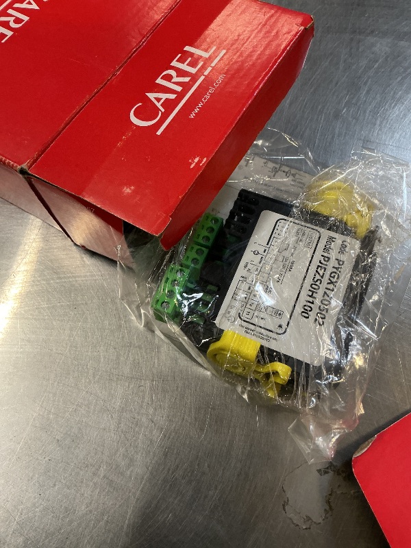 Photo 1 of PJEZS0H100 Thermostat Carel Temperature Controller with Temperature Sensor Probes 115V,New Temperature Thermostat for All Refrigerator Types (PJEZS0H100)