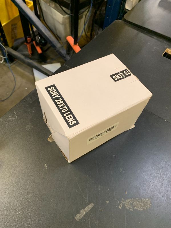 Photo 1 of SONY 28-70mm F3.5-5.6 FE OSS Interchangeable Standard Zoom Lens (Renewed)