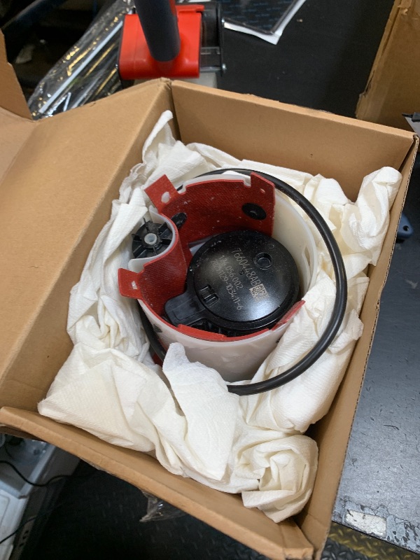 View 2 of GM Genuine Parts 84545446 Emission Reduction Fluid Supply Pump Module