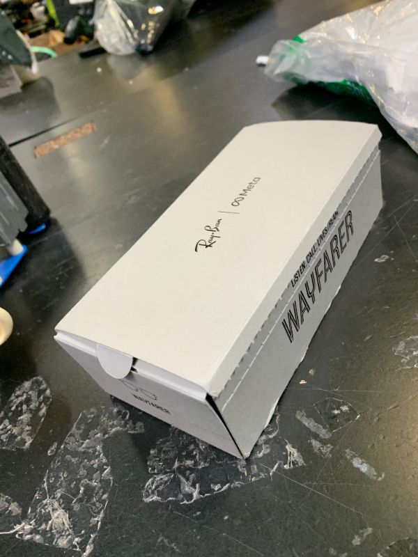 Photo 1 of Ray-Ban Meta (Gen 1), Wayfarer, Matte Black | Smart AI Glasses for Men, Women —12 MP Camera, Open-Ear Speakers for Audio, Video Recording and Bluetooth —Transitions® Green Lenses —Wearable Technology