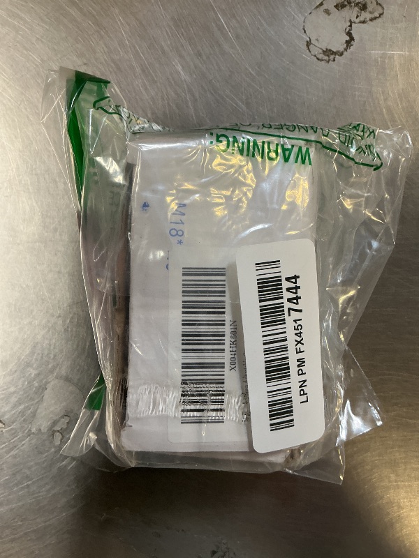 Photo 1 of Aopkeo Adjustable Compressed Air Regulator Dual Gauge Pneumatic Air Valve Input 4500psi, Output 0 to 3000psi, M18*1.5, 5/8"-18UNF for Paintball Airsoft PCP (M18*1.5)