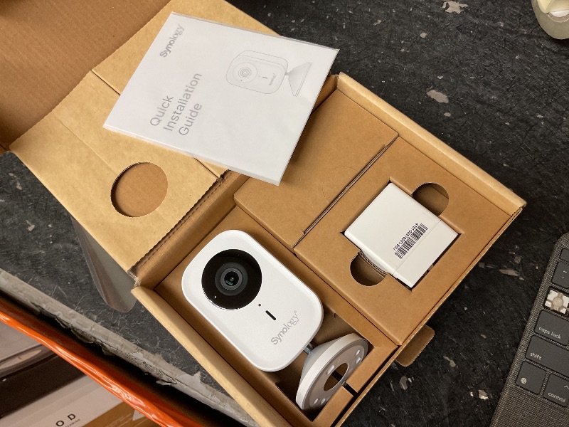 Photo 1 of Synology CC400W 4MP AI Indoor/Outdoor Wi-Fi Cube Camera with Night Vision (US Version)