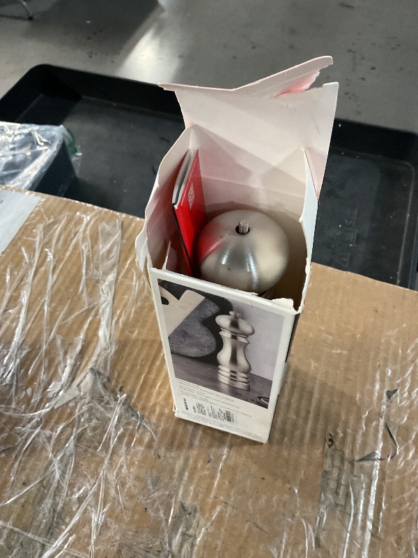 Photo 1 of (missing lid) Peugeot - Paris Chef u'Select Manual Pepper Mill - Adjustable Grinder - Stainless Steel