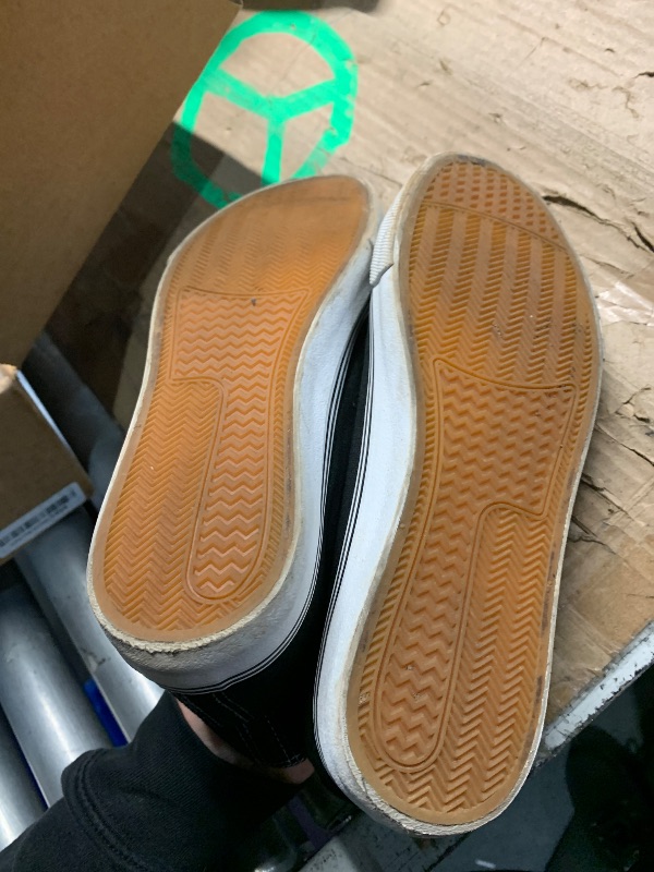 Photo 1 of ***(HEAVILY USED/ MINOR DAMAGE)***kufeiti Women's Embroidered High Top Canvas Sneaker Black Lace-up Comfortable Casual Fashion Sneaker(Embroidery Black, US8.5)