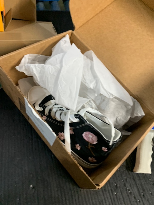 Photo 1 of ***(HEAVILY USED/ MINOR DAMAGE)***kufeiti Women's Embroidered High Top Canvas Sneaker Black Lace-up Comfortable Casual Fashion Sneaker(Embroidery Black, US8.5)