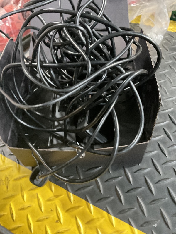 Photo 1 of ***MISSING REARVIEW CAMERA AND CHIP**
Miofive Dash Cam Car Front Rear 4K+4K WiFi Bluetooth Dash Cam with 64GB SD Card, Dual Car Camera with Parking Monitoring, Super Night Vision, HDR, G-Sensor, Loop Recording, App Control, Max 512GB