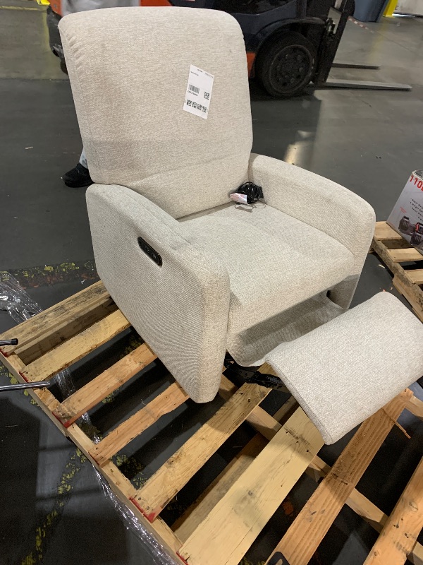 Photo 1 of ***TRUCK/TRAILER PICKUP ONLY***MINOR SPOTS NO BOX**
Graco Bellwood Power Recliner Swivel Glider (Dune Basketweave) – Electronic Power Recliner for Nursery, Includes Dual-USB Charging Port for USB-A & USB-C, Glider Rocking Chair with Full Recline