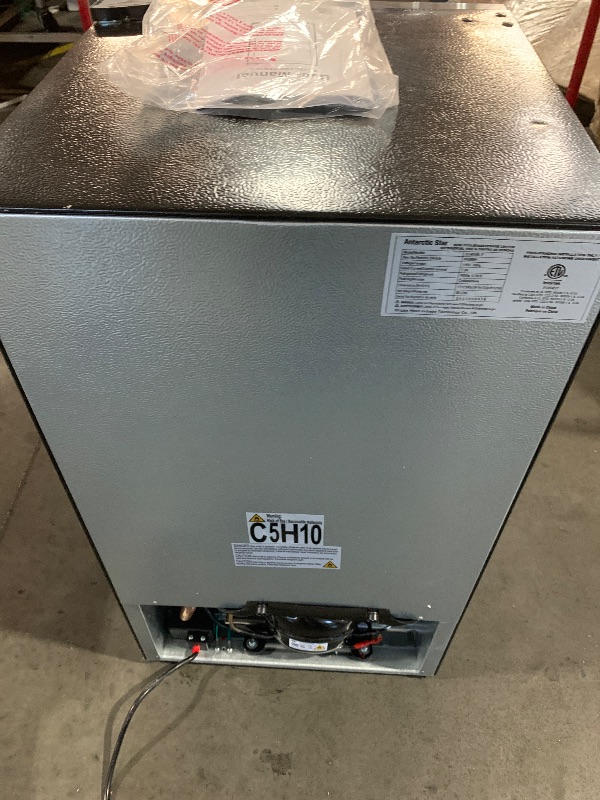 Photo 1 of (see images for damage) Electactic Mini Fridge 130 Can Beverage Refrigerator Cooler, 3.2 Cu.Ft Drink Fridge for Soda Wine Beer