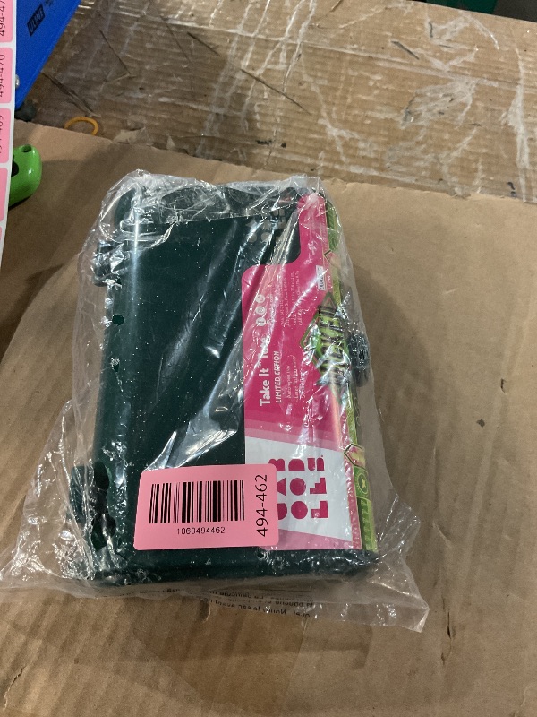 Photo 2 of Caboodles Wicked Limited Edition Collection