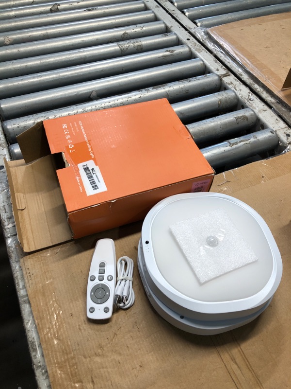 Photo 1 of ***(remote is broken)***RIRIBEN Rechargeable Motion Sensor Ceiling Light Indoor, 10000mAh Battery Operated Closet Light with Remote Control, Magnetic Mount Shower Light for Bathroom/Pantry/Garage 2-Pack