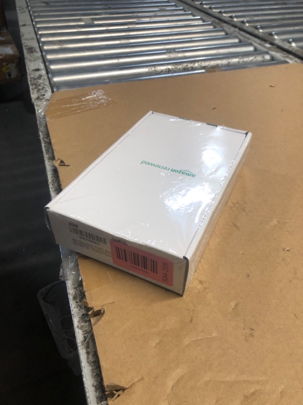 Photo 1 of ***FACTORY SEALED***Apple Watch Series 10 [GPS, 42mm] - Rose Gold Aluminum Case with Light Blush, M/L (Renewed Premium)