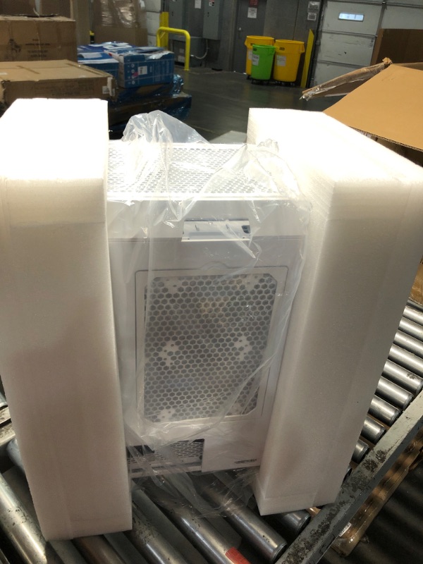 Photo 1 of ***MISSING RAM/MAY HAVE ISSUES WITH FUNCTIONALITY**

Thermaltake LCGS Reactor 9890S Gaming Desktop (AMD Ryzen™ 7 9800X3D, ToughRam 32GB DDR5 6000MT/s RGB Memory, NVIDIA® GeForce RTX 3060, 2TB NVMe M.2, WiFi, Windows 11) T6WT-X870-590-LCS