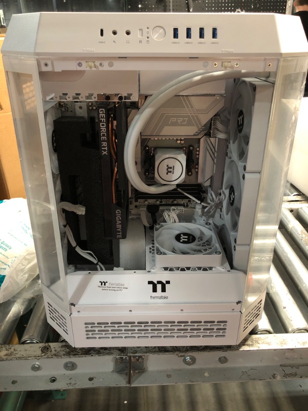 Photo 1 of ***MISSING RAM/MAY HAVE ISSUES WITH FUNCTIONALITY**

Thermaltake LCGS Reactor 9890S Gaming Desktop (AMD Ryzen™ 7 9800X3D, ToughRam 32GB DDR5 6000MT/s RGB Memory, NVIDIA® GeForce RTX 3060, 2TB NVMe M.2, WiFi, Windows 11) T6WT-X870-590-LCS